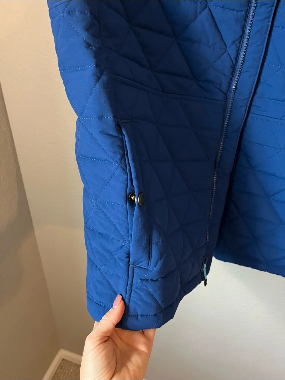 NWOT Chubbies Men’s L Quilted Vest Blue Rooster Lined Preppy Country Club